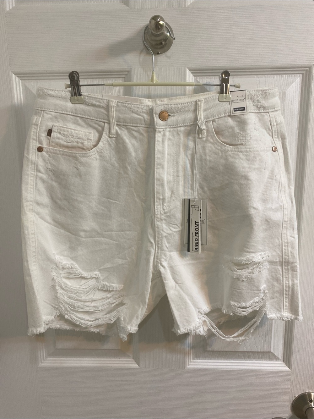 Judy Blue White Denim High Waist Rigid Magic Shorts Size XL Distressed JB150264